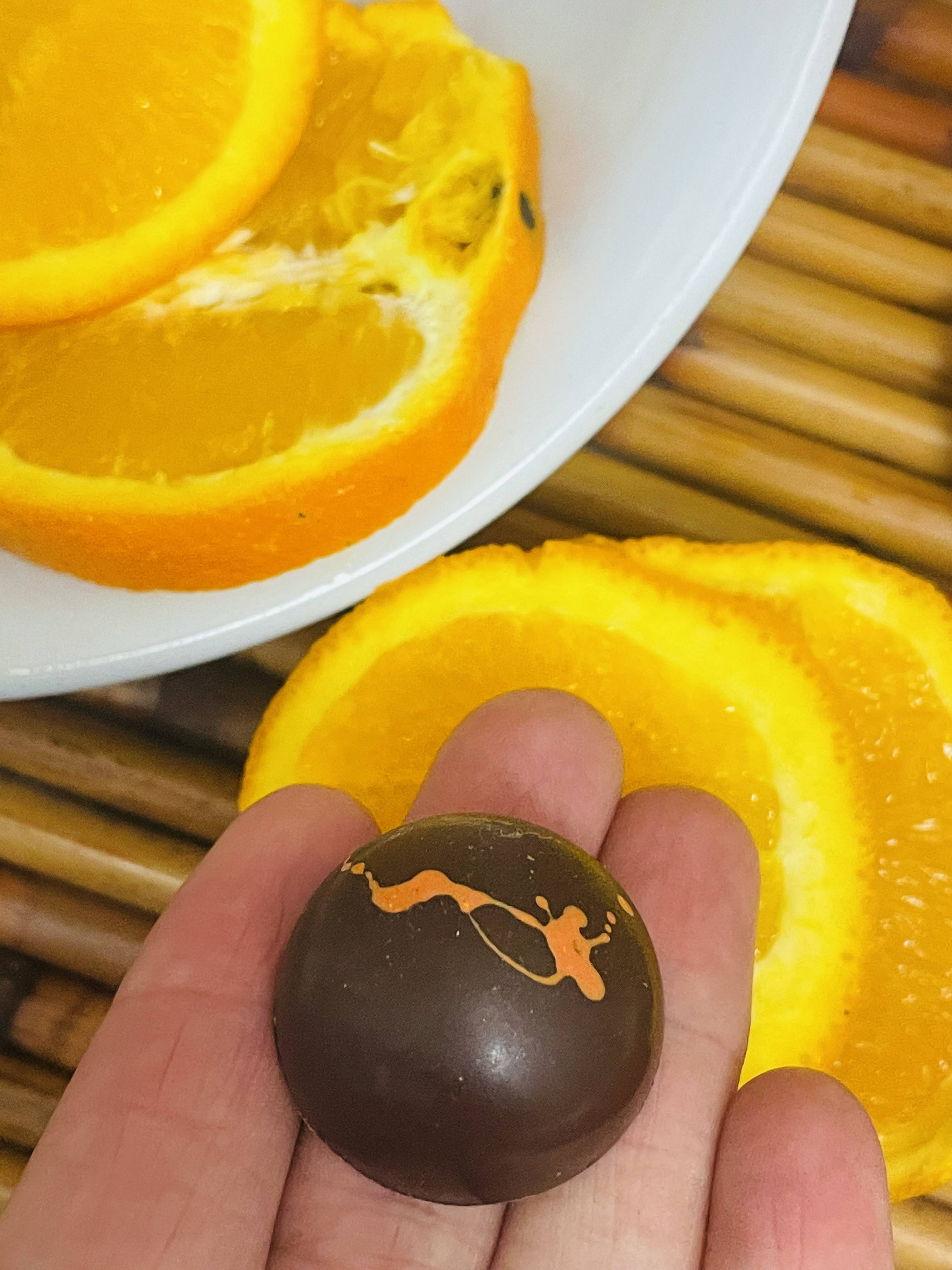 "Easter" - Orange Liqueur Bonbon