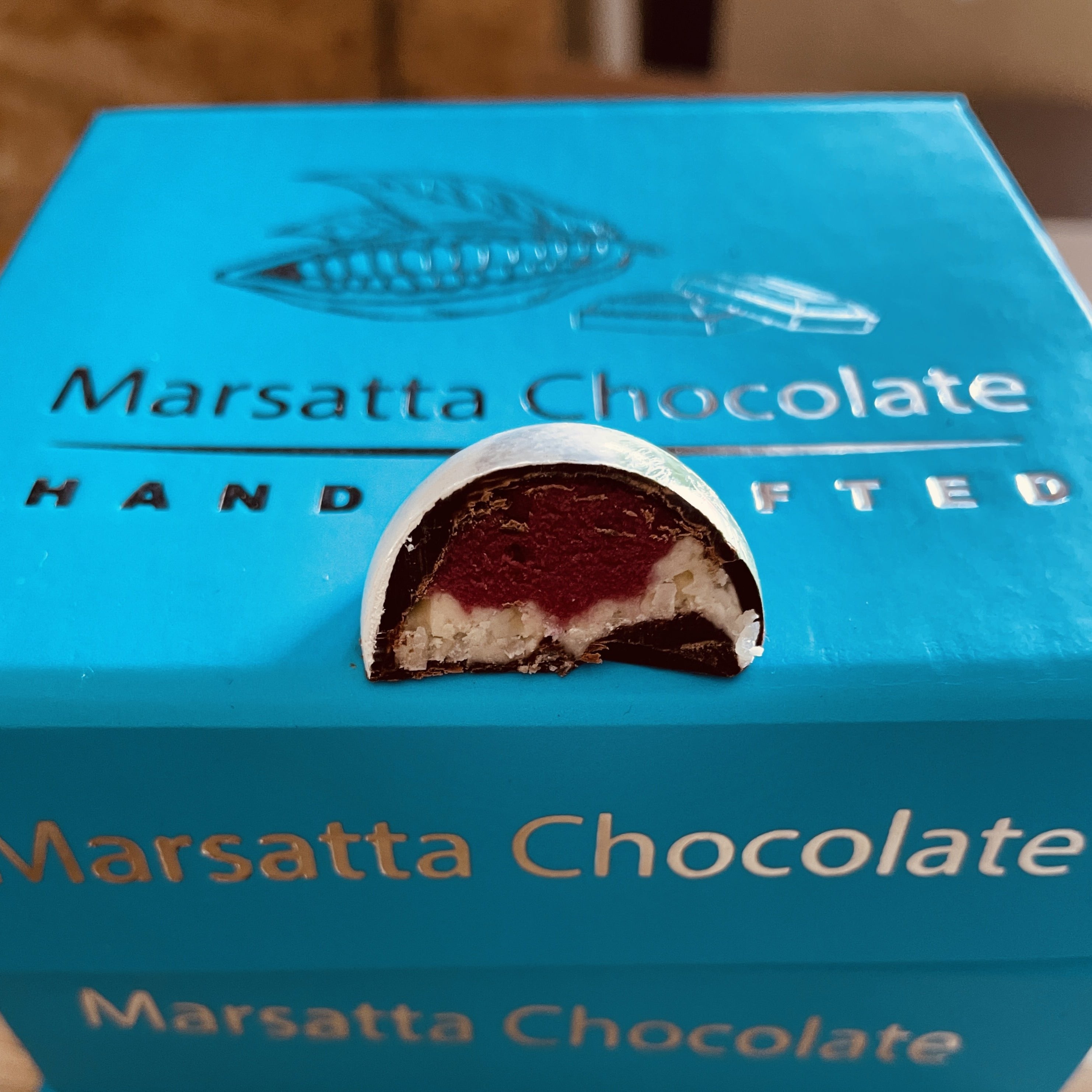"Marsatta's 18th Birthday" - Dragon Fruit Bonbon (4 Piece)