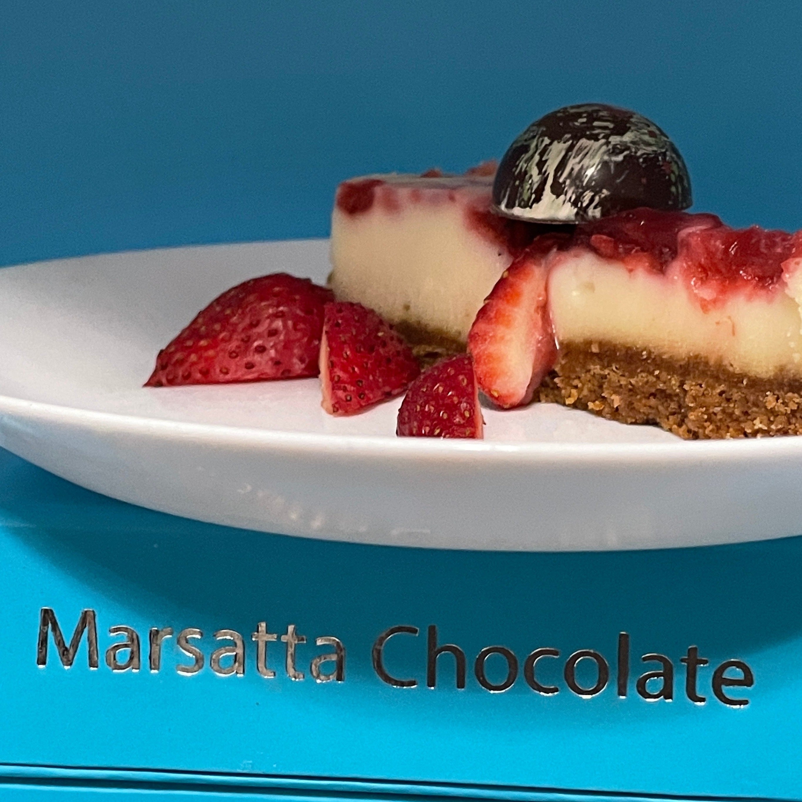 "Mother's Day" - Strawberry Cheesecake Bonbon