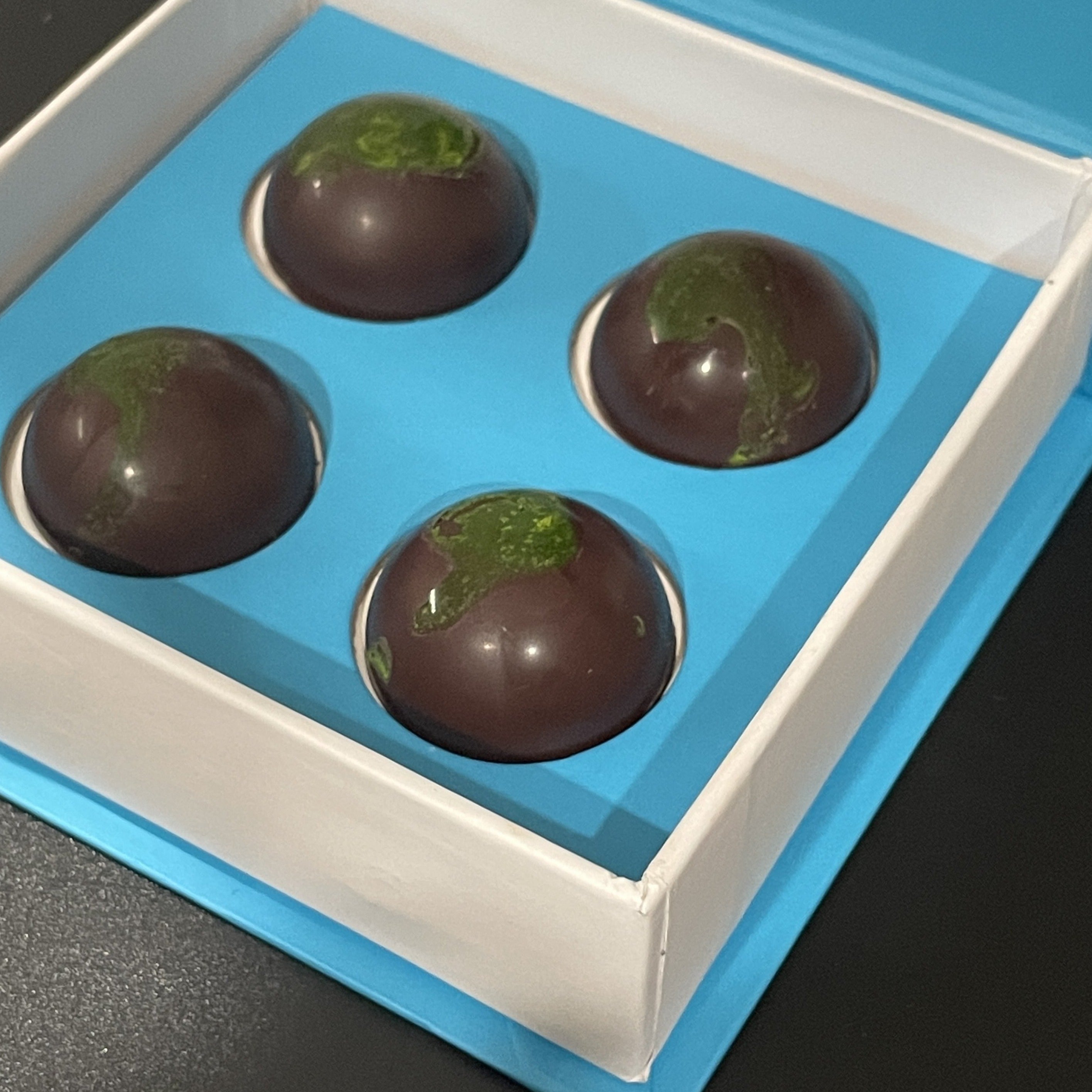 Vegan Wild Chocolate Mint Bonbons