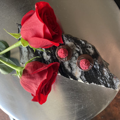 Raspberry Delight with Cardamon Bonbons (5 Piece)